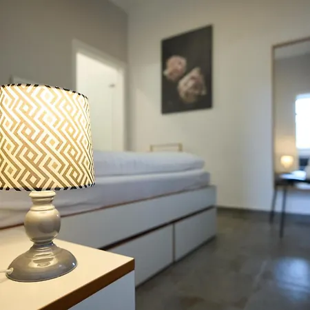 Kleine Moselruhe - Gemütliche Ferienwohnung in Top-Lage - bis 3 Personen, Parkplatz&WLAN - BG Living&Hosting Apartamento Traben-Trarbach