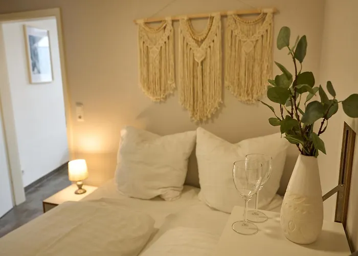 Dtv-Zertifizierte Ferienwohnung Kleine Moselruhe - Zentral, Fuer 3 Personen, Parkplatz & Wlan